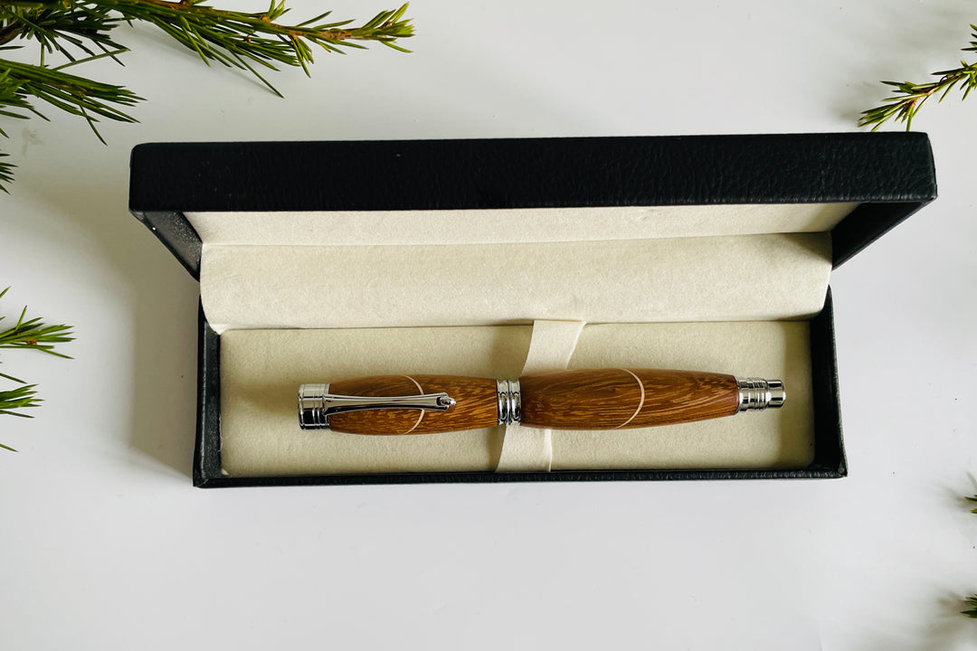 Handcrafted Wood Fountain Pen - Circular Inlay