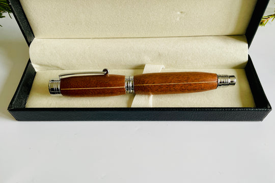 Handcrafted Wood Fountain Pen - Linear Insert